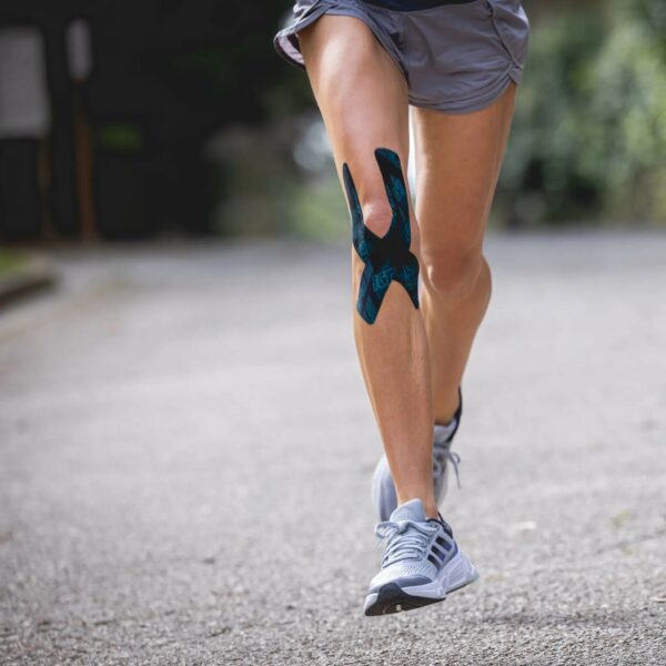 KT Tape Pro Ice™Dual-action: Pain Relief* + Cooling Menthol - Image 6